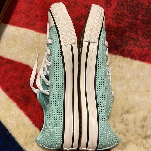 Converse brand new with no tags - Picture 6 of 8